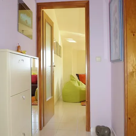 Happy Apartment *